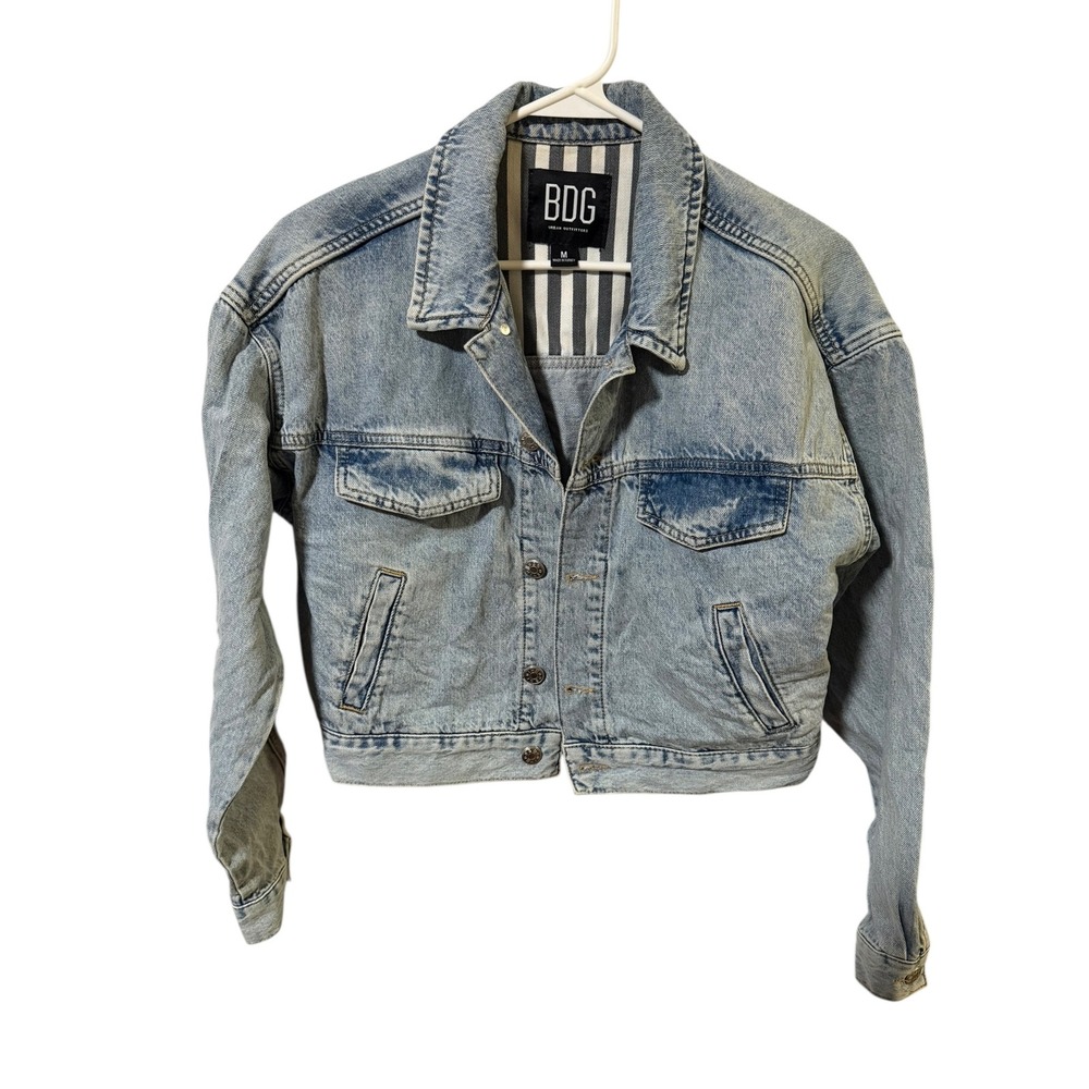 BDG Urban Outfitters Denim Jacket Light Wash Trucker Style Women's‎ Medium